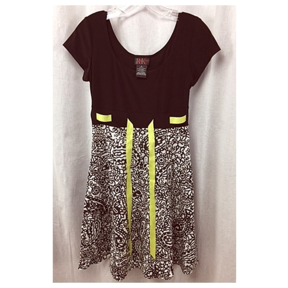 Super Cute Brown Paisley Scoop Neck SS Dress 6 - Picture 1 of 6